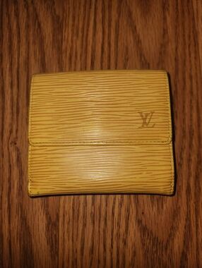 Louis Vuitton Yellow Epi Leather Elise Wallet Vintage Compact